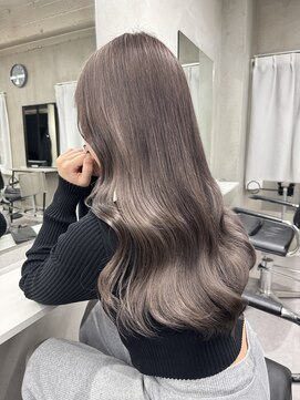 アルマバイロサ(ALMA by ROSA) ブリーチカラー×ダークグレージュ 担当SE-YA