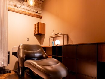 ディアナ ダル(diana dal)の写真/【髪質改善ヘッドスパ】至高の時間をご堪能下さい☆最高峰の厳選薬剤使用◎贅沢ヘッドスパで素髪の輝きへ♪