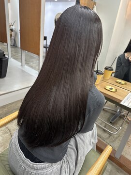 黒髪×オリーブグレー×レイヤーカット(髪質改善カラー)