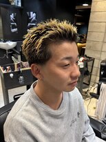 フランクスバーバー アンド ビアークラブ(FRANK'S BARBER and BEER CLUB)&nbsp;MEN’S HAIR/リバースセンターパート/ニュアンスパーマ