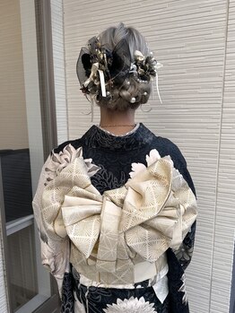 リッシュ(LisH)の写真/着付けができるサロンで、特別な日を彩るヘアメイクをお届け♪