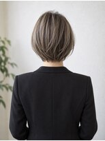 ウル(ulu)&nbsp;髪質改善　シンデレラトリートメント　ハイライト　白髪ぼかし
