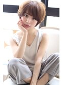 大人かわいいショート厚めバング