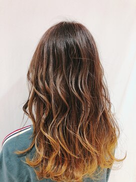 ラ ブーケ 中川中島店(La Bouquet) なみウェーブ