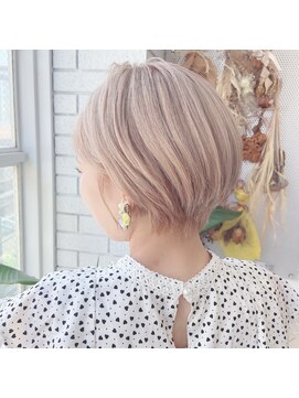 レイリー(Reilly) 【Minami】ホワイトベージュ