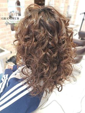 グランデュール 焼津店(GRANDEUR) 【GRANDEUR焼津店】コテ巻きスパイラル