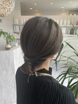 ヘアーデザイン シーベル(HAIR DESIGN SEA BELLE) シンプルお団子アレンジ