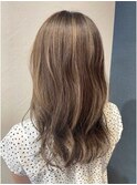 ベージュ系ハイライト