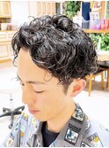 前上がりパーマ