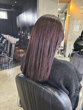 ニーゼロゼロナナ(2007) チェリーレッド