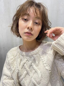 ククリ(KuKuri) ミニボブニュアンスパーマ/切りっぱなしボブ/大口横浜/髪質改善