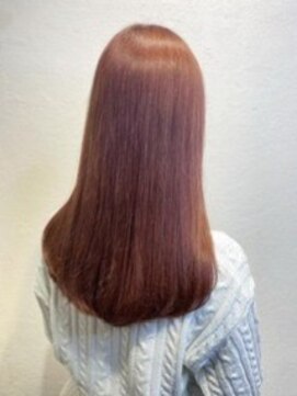 ナフィ バイ エイム 町田店(Nafie by eim) 大人可愛い/美髪カラー/上品ピンク/ツヤ髪ロング/ストレートヘア