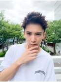 刈り上げセンターパート波巻きツイストスパイラルメンズ