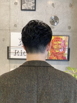 リッカ(Ricca)の写真/メンズ白髪染めならお任せ♪自然な仕上がりで若々しく清潔感ある自分に！
