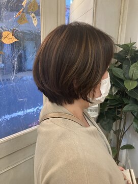 アミュレ(Amule) ミセス白髪ぼかしハイライトうる艶ニュアンスカラー梅ヶ丘美容室