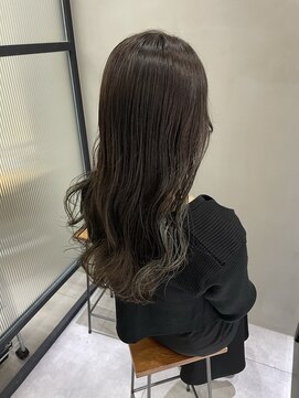 フェリア 松山(Feria) 【Feria松山】やわらかグレージュ‐相原愛梨‐