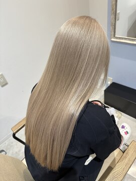 ロテ(LOTE.) ハイライト/髪質改善/ブリーチ/切りっぱなし/一宮/妙興寺