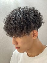 エルマーク 枚方(L-MARK)&nbsp;スパイラルパーマツイストパーマアップバング短髪メッシュ