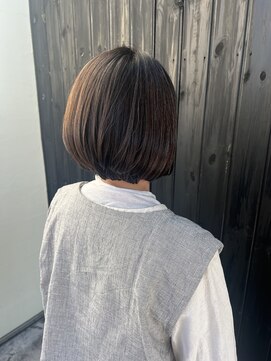 アオトソラ 大人ボブヘア