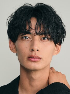 レタッチバイフィフス(RETOUCH by fifth) シャドウパーマルーズパーマ無造作毛流れセンターパートマッシュ