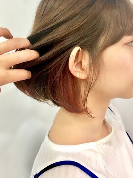 アスター(astar) 【Astar】インナーカラー ピンクオレンジ 切りっぱなしボブ