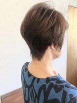 リビングヘアルーム(LIVING HAIR ROOM)&nbsp;どこから見ても綺麗なシルエットのショートスタイル