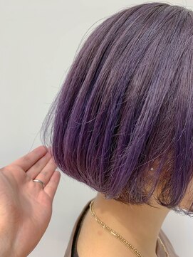 テトヘアー(teto hair) ラベンダーアッシュ 、ショートボブ、前下がりボブ