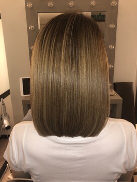 アールサロン アオヤマ(Rr SALON AOYAMA) R.Hasトリートメント