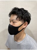 サイドパート×無造作パーマ