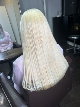 テテ(TETE) ブロンドホワイト