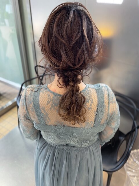 ローポニーヘアセット