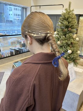 ヘアーアイスカルテット(HAIR ICI QUARTET) タイトなベロアリボンアレンジ