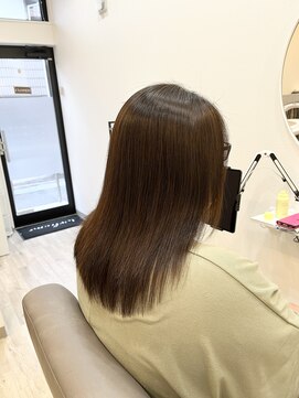 オアシス(oasis) 縮毛矯正 柔らかいストレートヘア サラサラ 髪質改善 艶髪