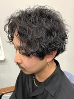 スナッグルサロン(SNUGGLE SALON)&nbsp;波巻きスパイラルパーマかき上げセンターパート/ツイスト/メンズ