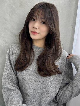 ソヨン 本厚木店(SOYON) ダークアッシュ×外ハネリバース巻き