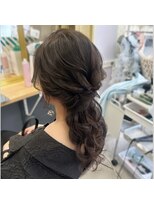 エム 神戸三宮('em)&nbsp;ツイスト★ローポニー