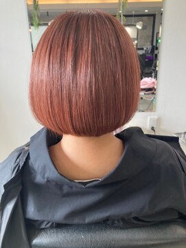 クララ バイ マニスオブヘアー(CLALA by Manis of hair) 丸みショートボブ/ローズブラウン