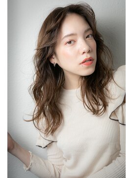 カバーヘア ブリス 上尾西口店(COVER HAIR bliss) くすみベージュニュアンスパーマ韓国風巻きロングv上尾30代40代