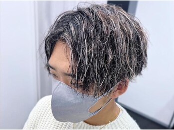 ログネオン(.6 -ROGU- neon)の写真/【全席完全個室】学生から社会人まで幅広く対応◎男性目線でトレンドを抑えたStyleをご提案！