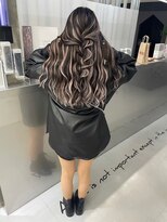 キング 枚方店(K!ng)&nbsp;縮毛矯正髪質改善ハイライトレイヤーカット枚方美容室エクステ