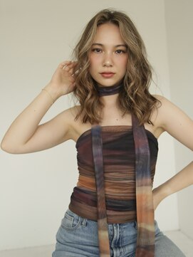 エヌ トーキョー(enu TOKYO) ハイライト レイヤーカット ミディアムヘア