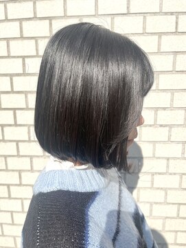フェリアファム 北千里(FERIA fam) 縮毛矯正/北千里/ショート/ブリーチ/インナー/ボブ/髪質改善