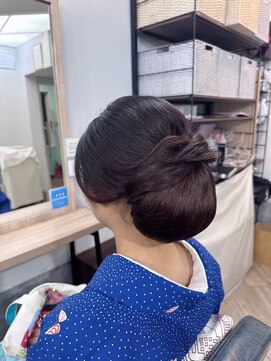 ファースト 祇園本店(first) 【セットサロンfirst】大きめシニヨンスタイル♪