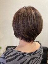 ヘアーフリーティー Hair freety 大人の品格ショート/3D白髪ぼかしハイライト 立体感カラー