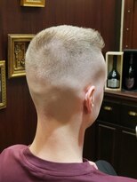 ブロートーキョーバーバーショップ 神田2nd(Bro Tokyo BARBERSHOP)&nbsp;フラットトップ風ベリーショートハイスキンフェードカット