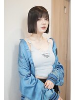 チザン(TIZAN)&nbsp;ぱつっとラインボブ×艶ブラック