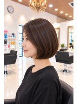 ネイヴスヘアー 香椎照葉店(Neivs Hair)&nbsp;首元がスッキリ見えるコンパクトなボブスタイル