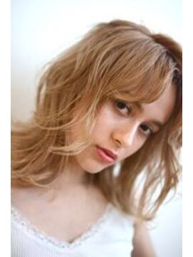 グリーン 渋谷(green) American×Casual×外ハネ