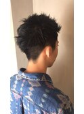無造作ショート　グランジ　ネープレス　刈り上げ