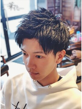 hair salon 華化 メンズ ショート アップバング